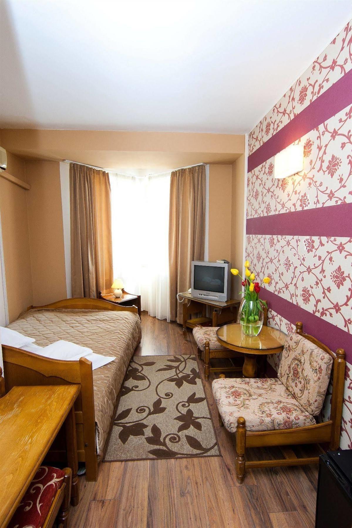 Hotel Onix Cluj-Napoca Exterior photo